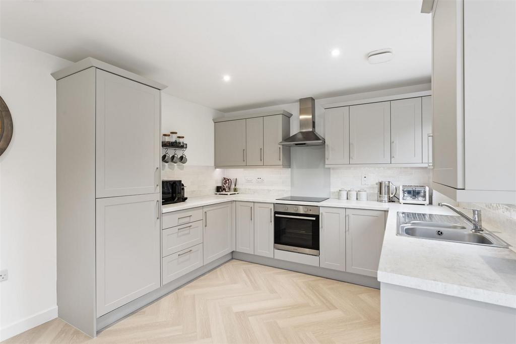 2 Crawford Drive 15.jpg