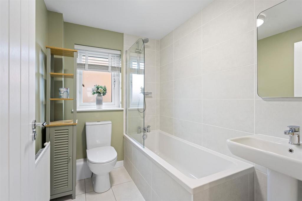 2 Crawford Drive 38.jpg