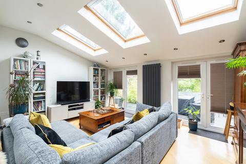 undefined, Westlees Close, North Holmwood