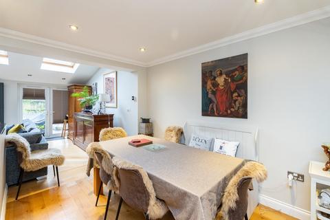 undefined, Westlees Close, North Holmwood