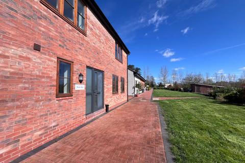 undefined, Old Warwick Road, Rowington, Warwick, Warwickshire, CV35