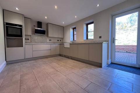 undefined, Old Warwick Road, Rowington, Warwick, Warwickshire, CV35
