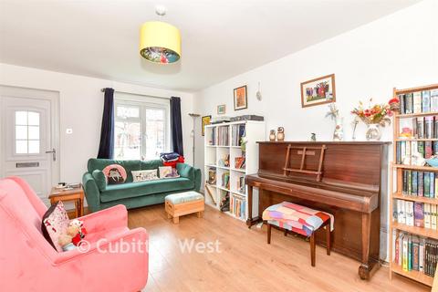 3 bedroom semi-detached house for sale, Florentine Way, Waterlooville PO7