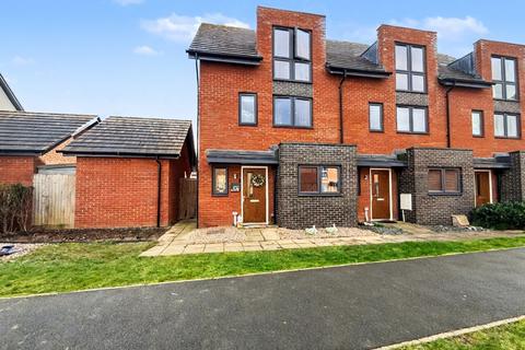 undefined, 52 Rievaulx Way, Daventry,  NN11 2PG