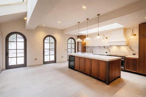 4 bedroom semi-detached house for sale, Sarre Road, West Hampstead, London, NW2