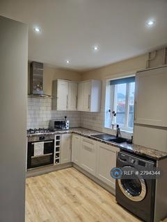 undefined, West Avenue, Honley, Holmfirth, HD9