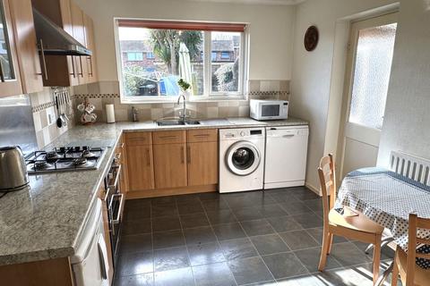 3 bedroom detached bungalow for sale, Northmoor Way, Wareham, BH20 4EG