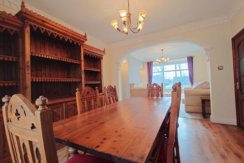 3 bedroom end of terrace house for sale, Moorland Road, Burslem, Stoke-on-Trent