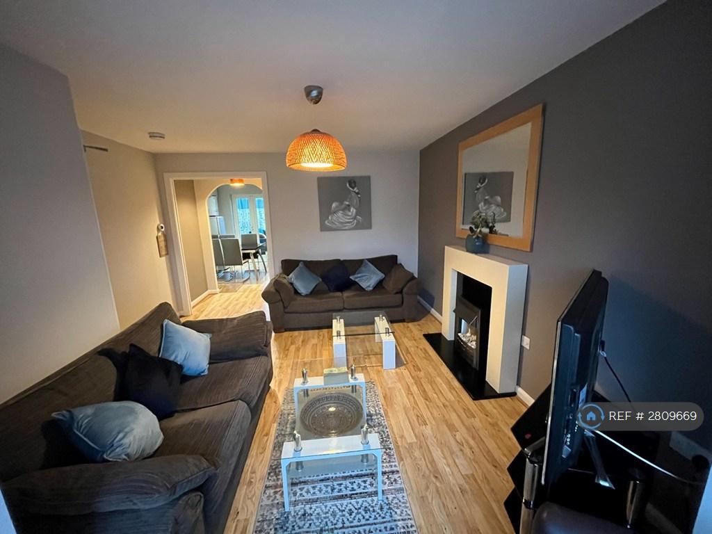 Spacious, Sociable Sitting Room.