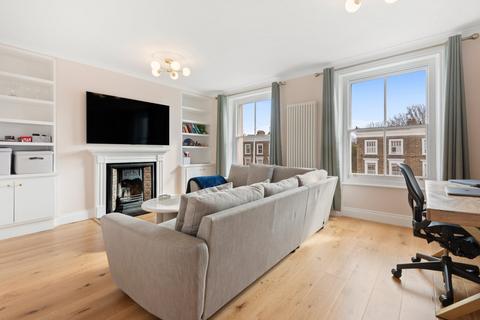 2 bedroom maisonette to rent, Elizabeth Avenue, London