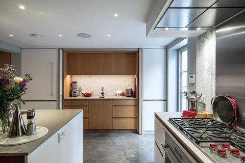 3 bedroom terraced house for sale, Ripplevale Grove, Barnsbury, Islington, London