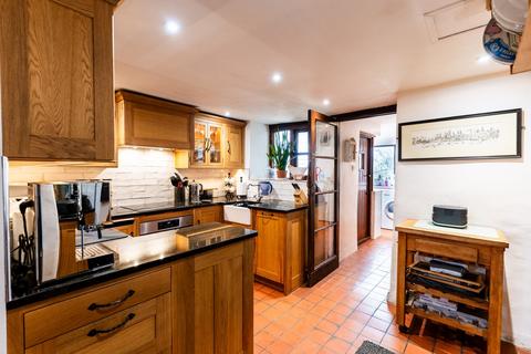 3 bedroom detached house for sale, Llanyre, Llandrindod Wells, LD1