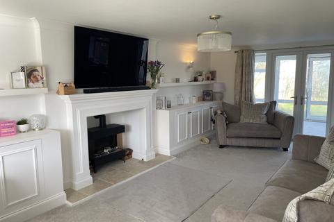 5 bedroom detached house for sale, Benson Close, Doddington Park