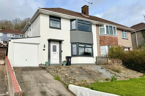 3 bedroom semi-detached house for sale, Glanwern Avenue, Newport NP19