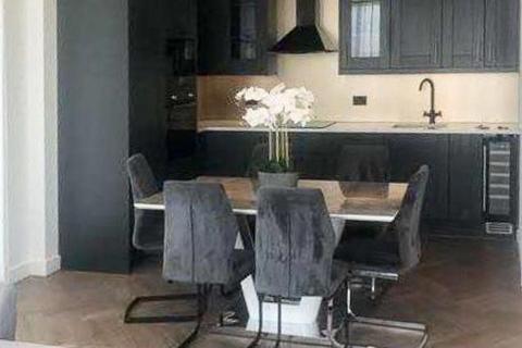 undefined, 1 Merino Gardens, London, E1W 2DF