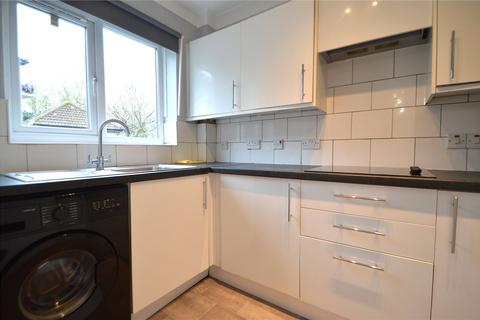 2 bedroom apartment to rent, Birchend Close, South Croydon, Surrey, CR2