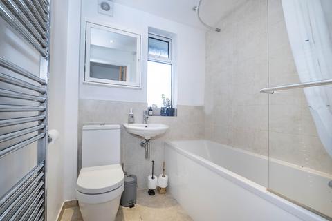 undefined, Park Close Kingston upon Thames KT2
