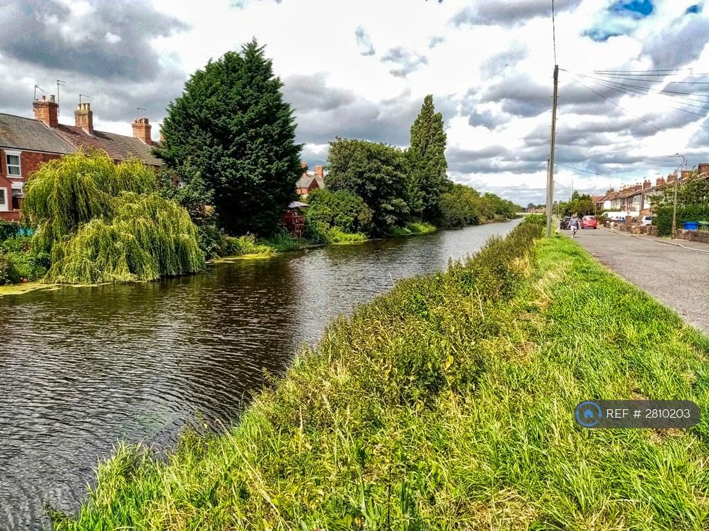 Windsor Bank Waterway