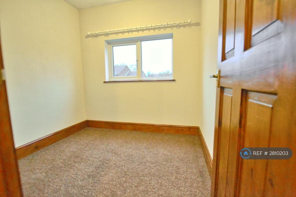 Rear Bedroom
