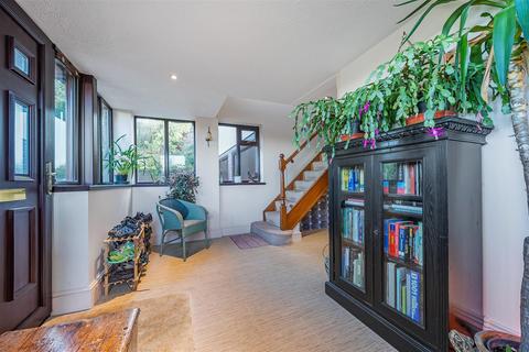 5 bedroom detached house for sale, Doddiscombsleigh, Exeter