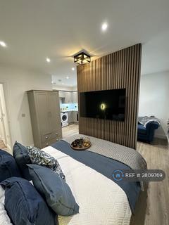 undefined, North Ninth Street, Milton Keynes, MK9