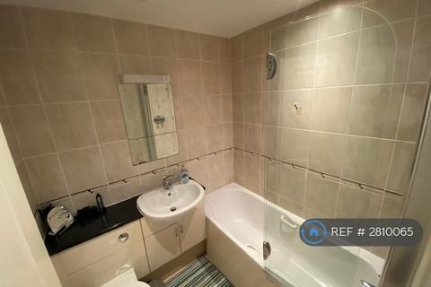undefined, Castleton Court, Leeds, LS16
