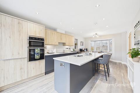 4 bedroom detached house for sale, Beeley Close, Ashbourne
