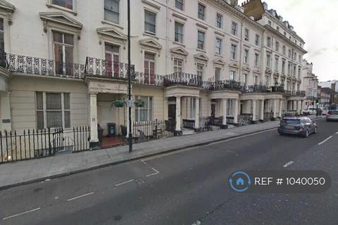 Studio to rent, Gloucester Terrace, London, W2, W2