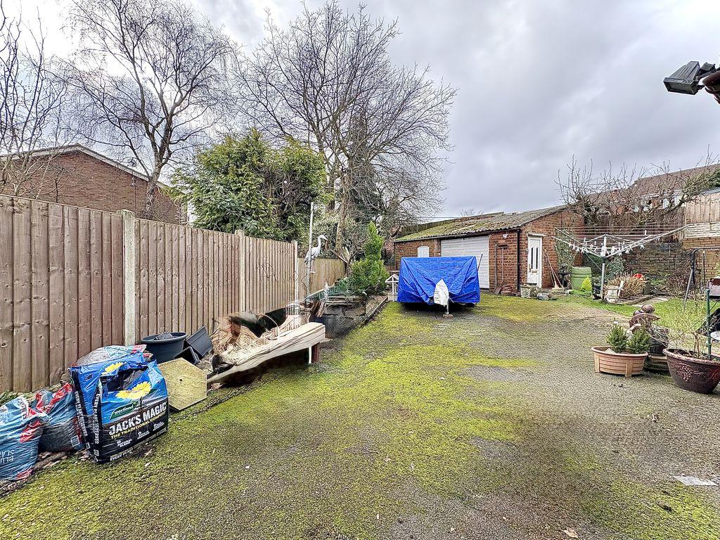 Rear garden/garage
