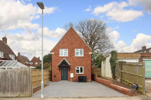 Stonelea Road, Hemel Hempstead