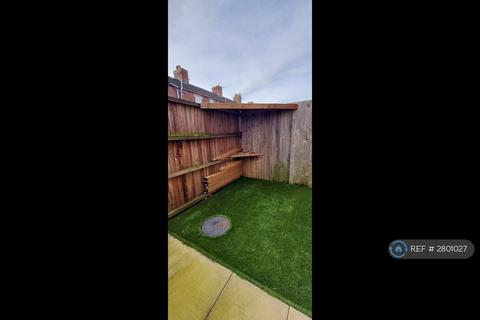 3 bedroom terraced house to rent, Lowndes Road, Liverpool, L6