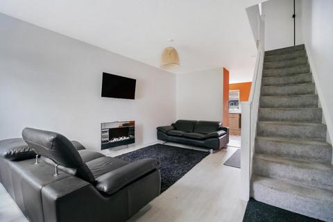 undefined, Hogarth Gardens, Carntyne, G32 6HG