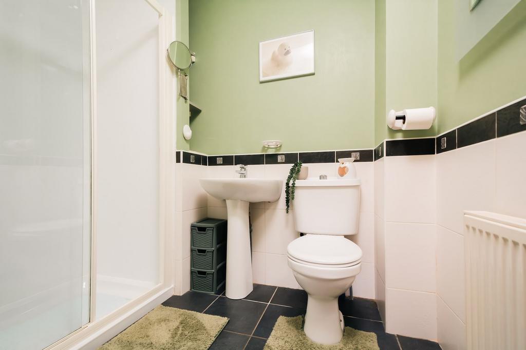 Ensuite