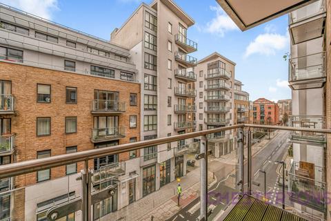 2 bedroom flat to rent, Hudson House, 4 Yeo Street, London