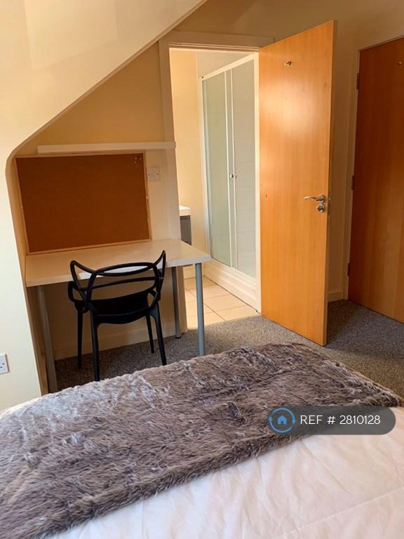 Bed 2 With Ensuite
