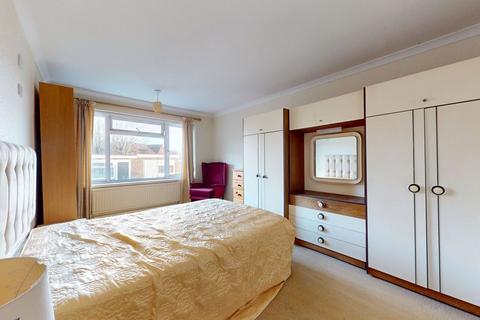undefined, Cardiff CF3