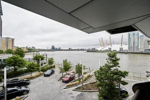 1 bedroom flat to rent, New Providence Wharf, 1 Fairmont Avenue