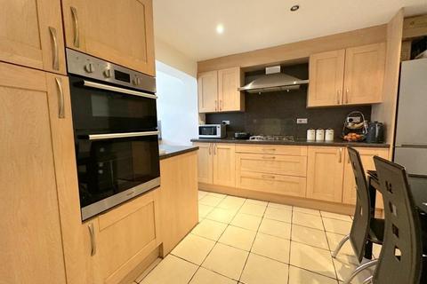 undefined, Bracklesham Gardens, Putteridge, Luton, LU2 8QJ