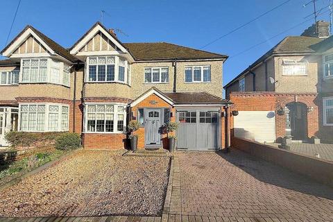 4 bedroom semi-detached house for sale, Elmwood Crescent, Old Bedford Road Area, Luton, Bedfordshire, LU2 7HZ