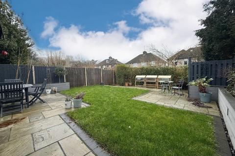 4 bedroom semi-detached house for sale, Elmwood Crescent, Old Bedford Road Area, Luton, Bedfordshire, LU2 7HZ