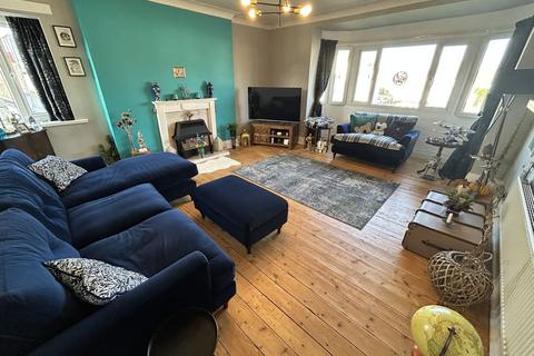 3 bedroom apartment for sale, Abbey Road, Rhos on Sea