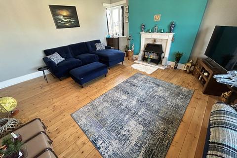 3 bedroom apartment for sale, Abbey Road, Rhos on Sea