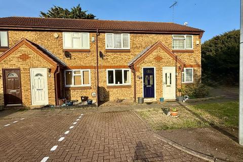 Highfields Close, Dunstable, Bedfordshire, LU5 4QE