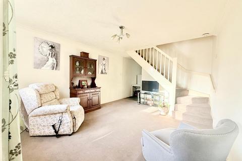 undefined, Highfields Close, Dunstable, Bedfordshire, LU5 4QE