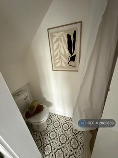 undefined, Queen St, Scarborough, YO11