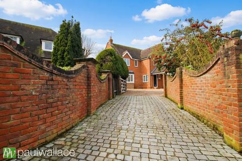 undefined, St. Davids Drive, Broxbourne