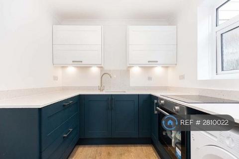 1 bedroom flat to rent, Meyrick Court, Bournemouth, BH2