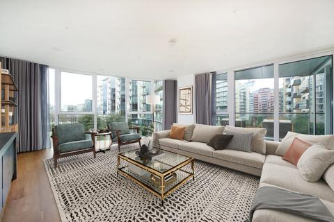 3 bedroom flat for sale, Pinnacle House, Juniper Drive, London