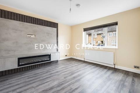 undefined, Baron Road, Chadwell Heath, RM8