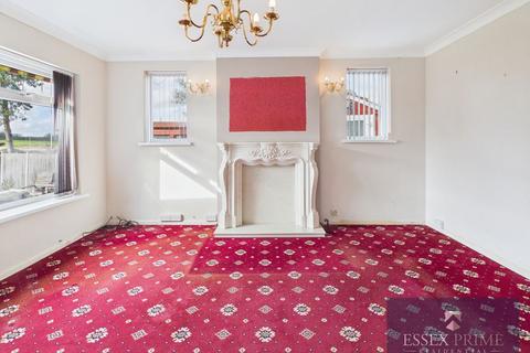 3 bedroom bungalow for sale, Three bedroom Detached Bungalow, Holland - On -Sea